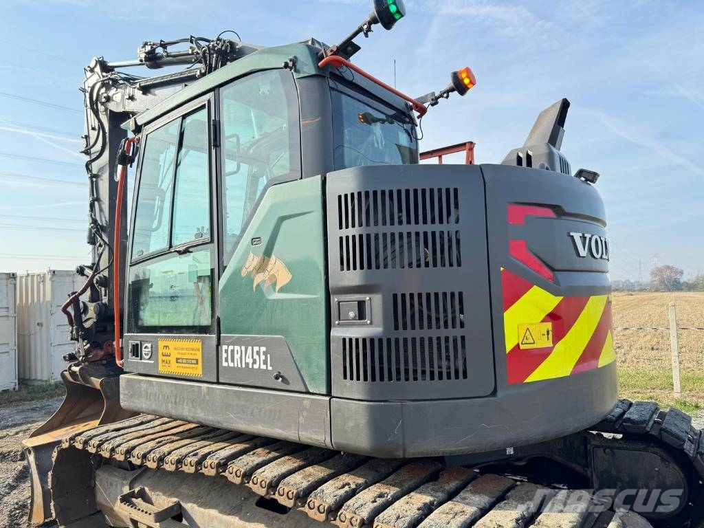 Volvo ECR145EL Гусеничні екскаватори