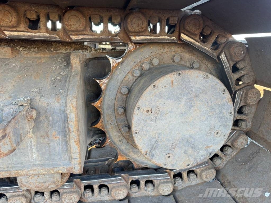Volvo ECR145EL Гусеничні екскаватори