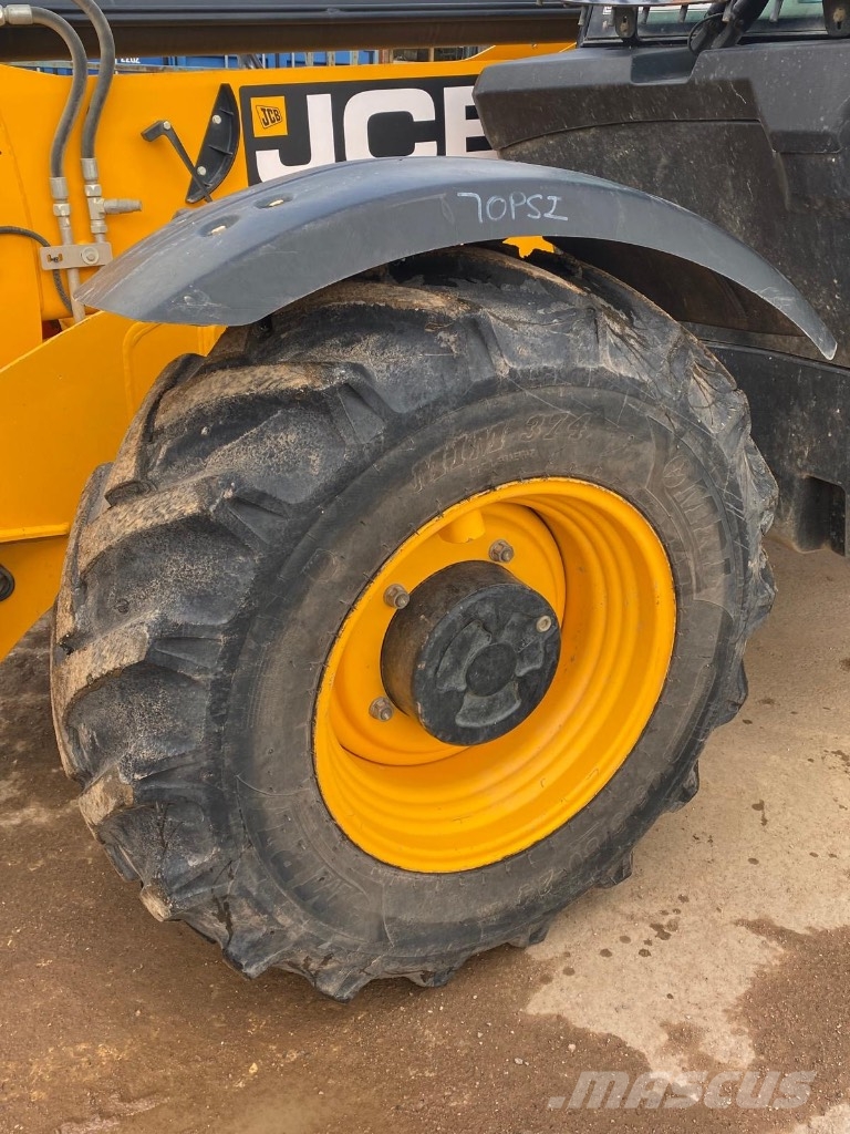 JCB 535-125 Teleszkópos rakodók