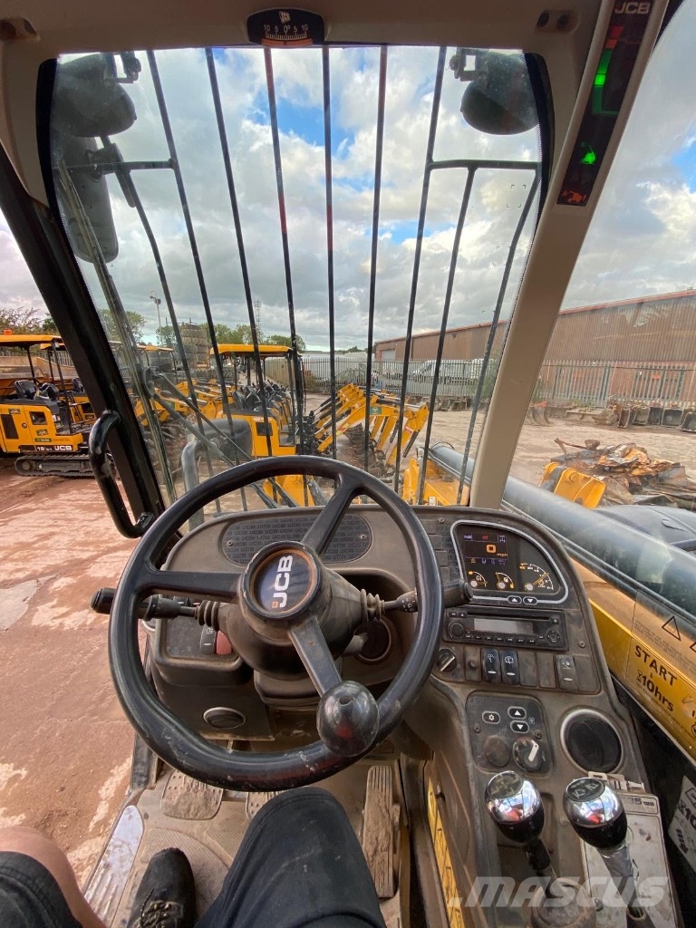 JCB 535-125 Teleszkópos rakodók
