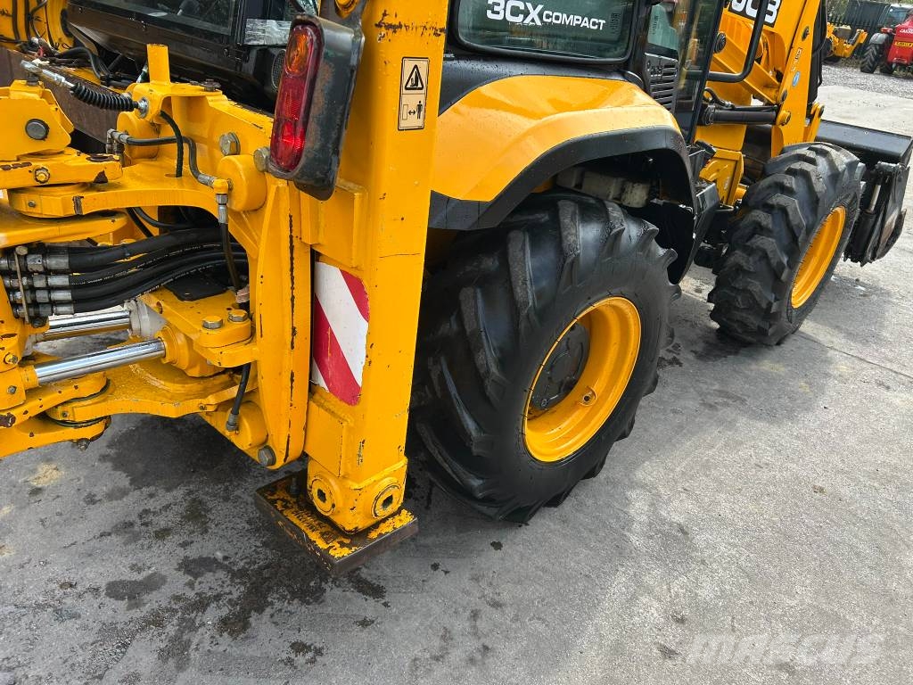 JCB 3 CX Compact Buldoexcavatoare