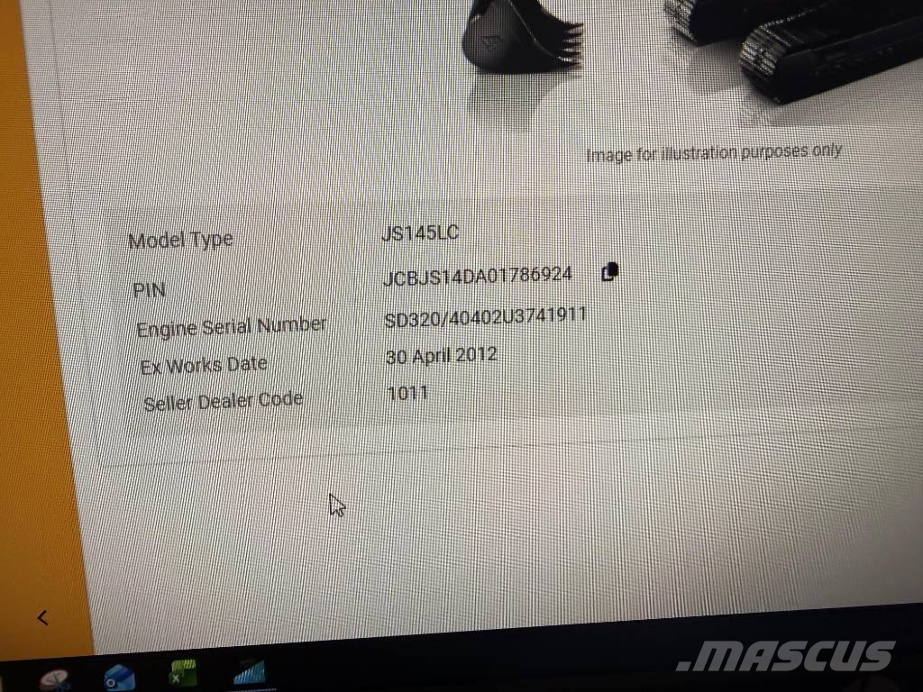 JCB JS 145 LC حفارات زحافة