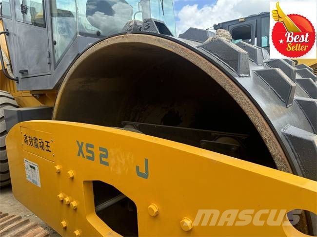 XCMG XS 223 J 싱글 드럼 롤러