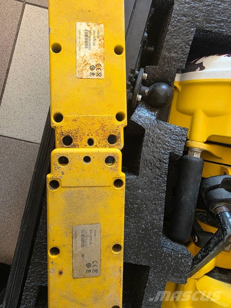 Trimble CB460 MS992 Componentes electrónicos