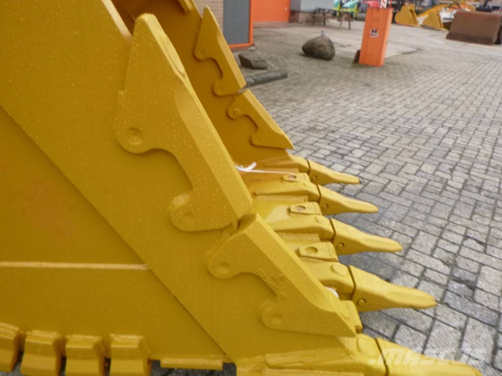 LYALS CAT 330DL & CAT 336DL Kašike / Korpe