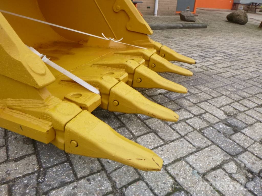 LYALS CAT 330DL & CAT 336DL Kašike / Korpe