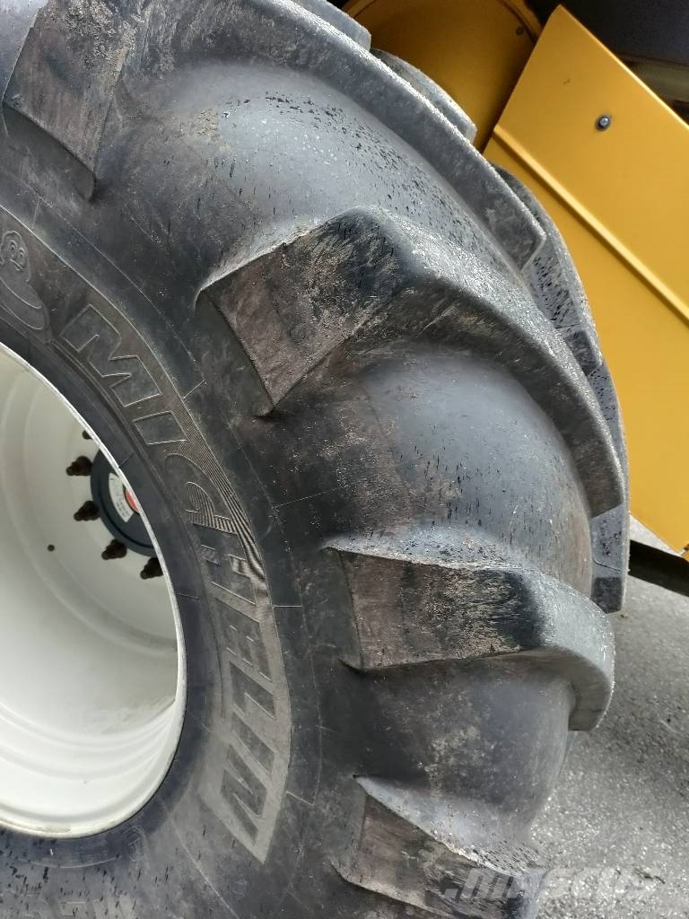 New Holland CX 8080 SL ELEVATION Mähdrescher