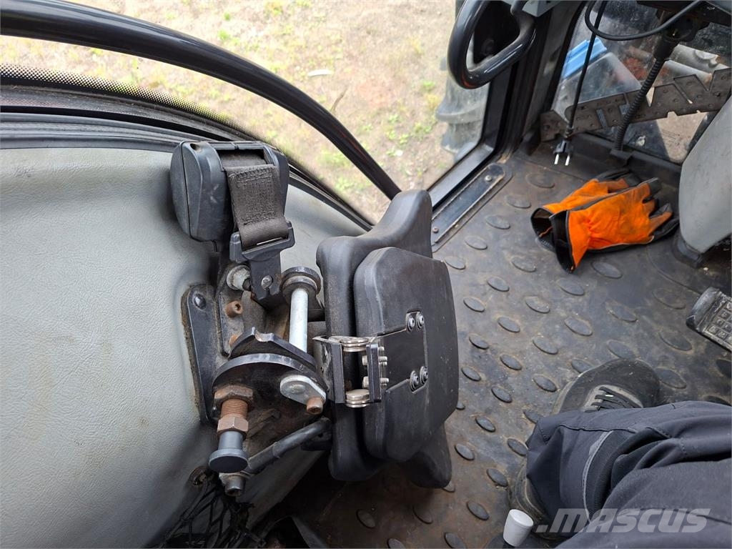 Valtra T193 Tractores