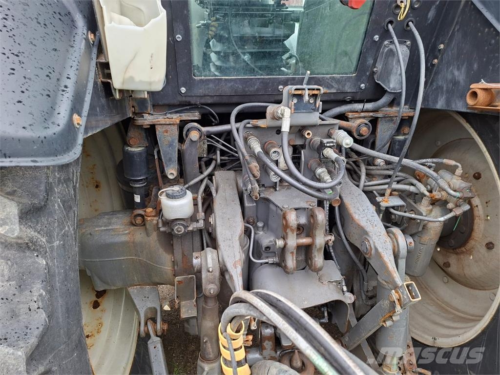 Valtra T193 Tractores