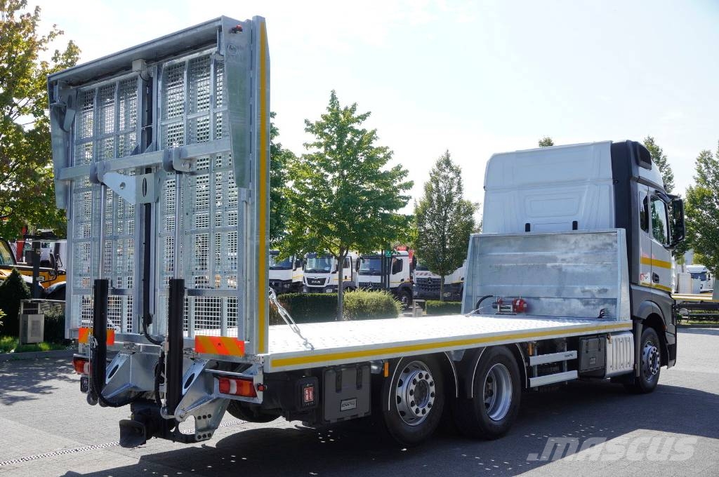 Mercedes-Benz Actros 2540 6×2 / 90 tho. km! / NEW GALVANIZED tow Camiones portamaquinaria