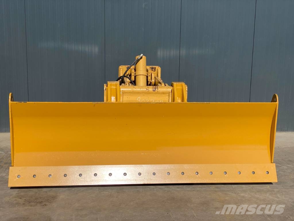 CAT Front Blade + Lift 12H / 120M / 120H / 140G / 140 Бульдозерные отвалы