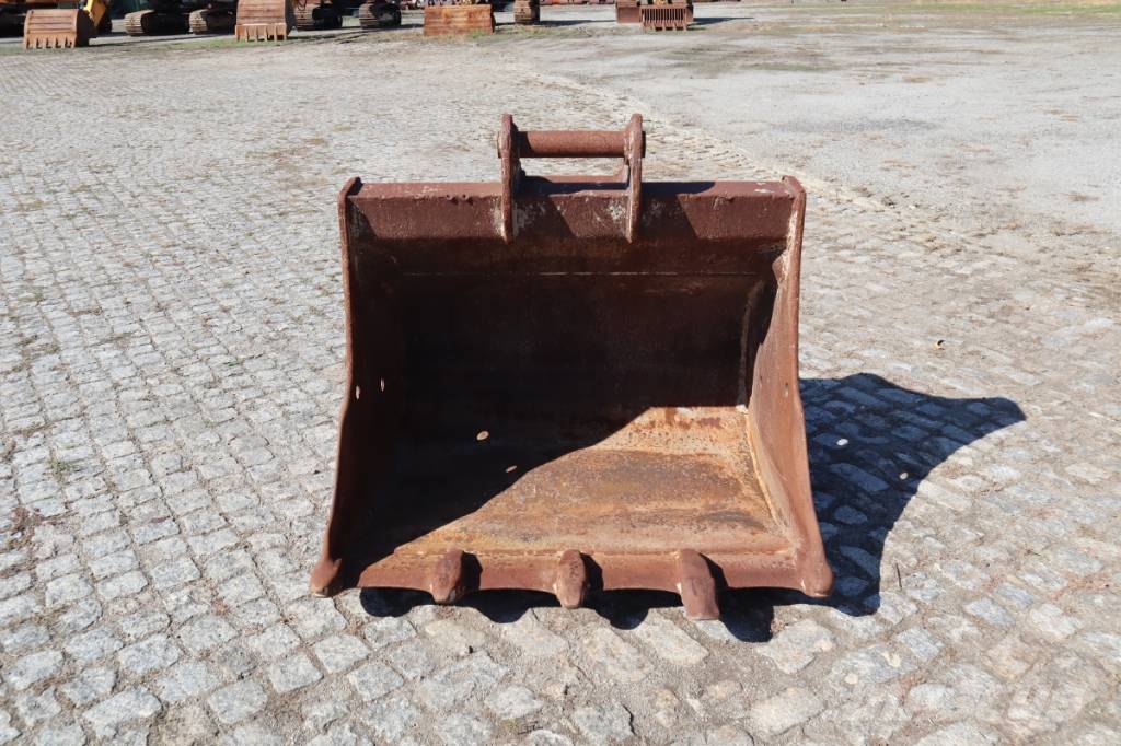 Balde escavação 1200 mm Ø65 Titan Kašike / Korpe