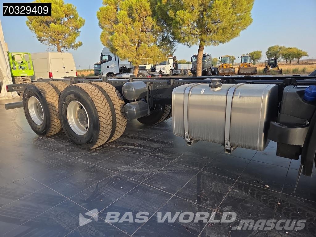 Iveco T-Way 460 6X4 NUEVO! Chasis 6x4 Suspensión Ballest شاحنات بمقصورة وهيكل