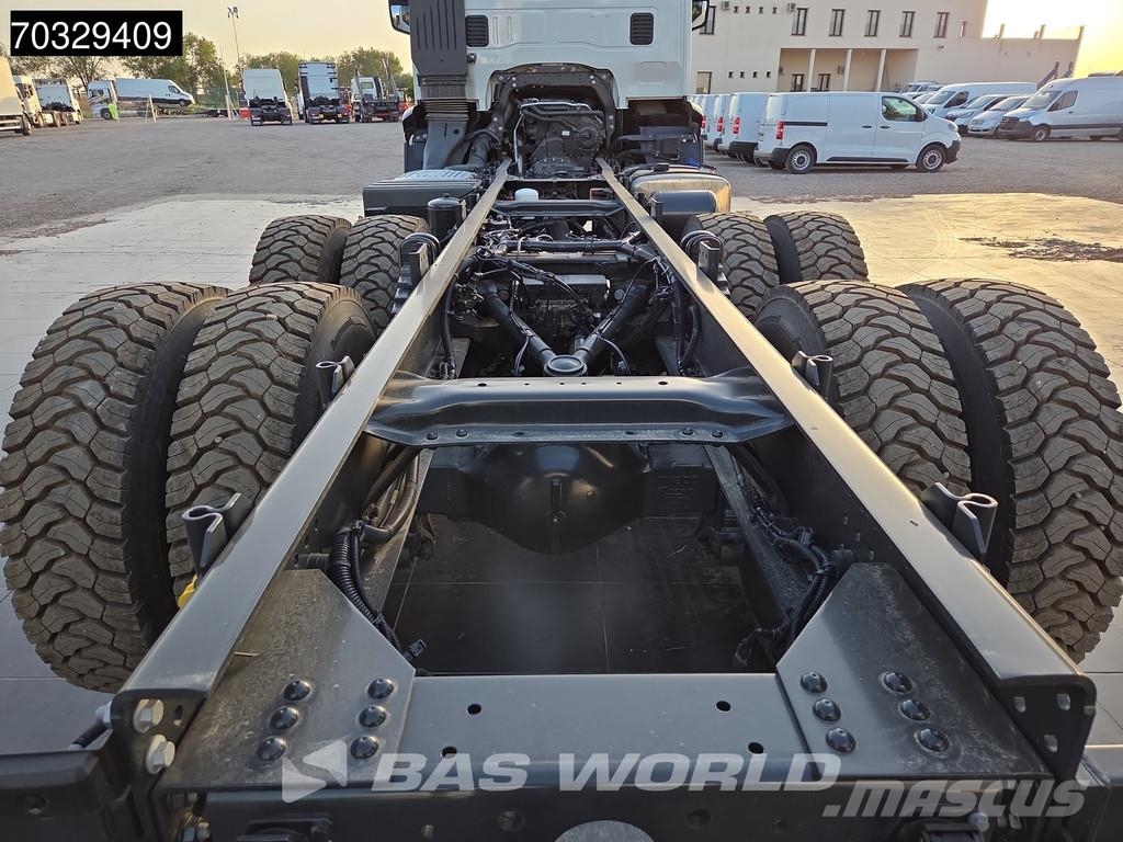 Iveco T-Way 460 6X4 NUEVO! Chasis 6x4 Suspensión Ballest شاحنات بمقصورة وهيكل