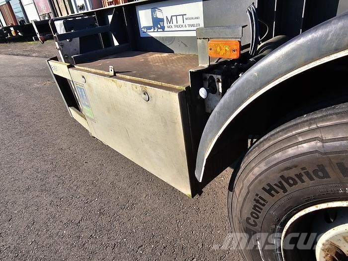 Burg 12-27 CCXGX - 30 Ft tank container chassis - ADR - Semirimorchi portacontainer