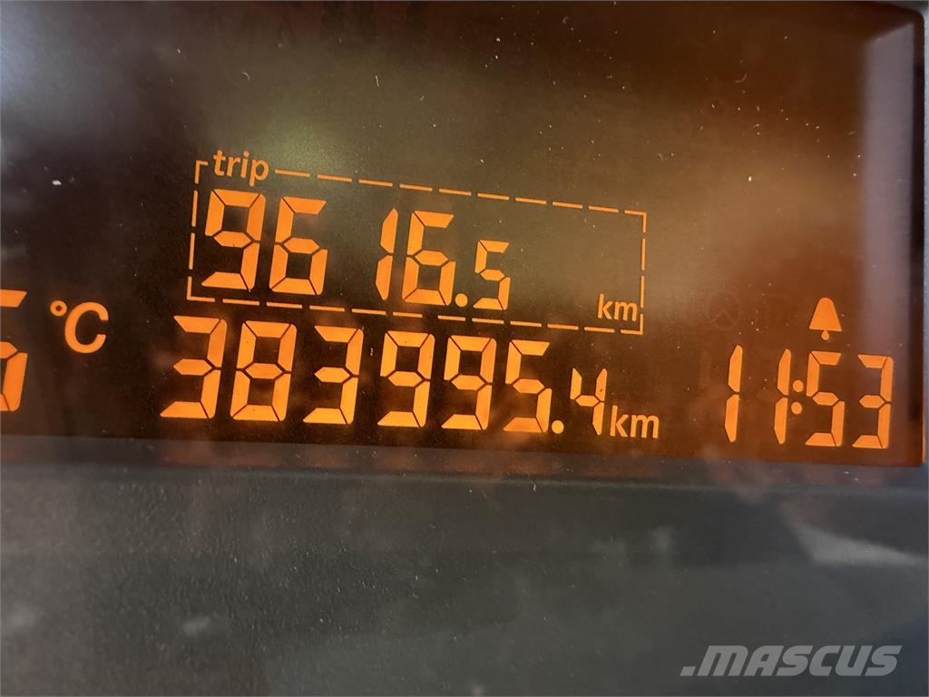 Mercedes-Benz Atego VIN 830 Furgons