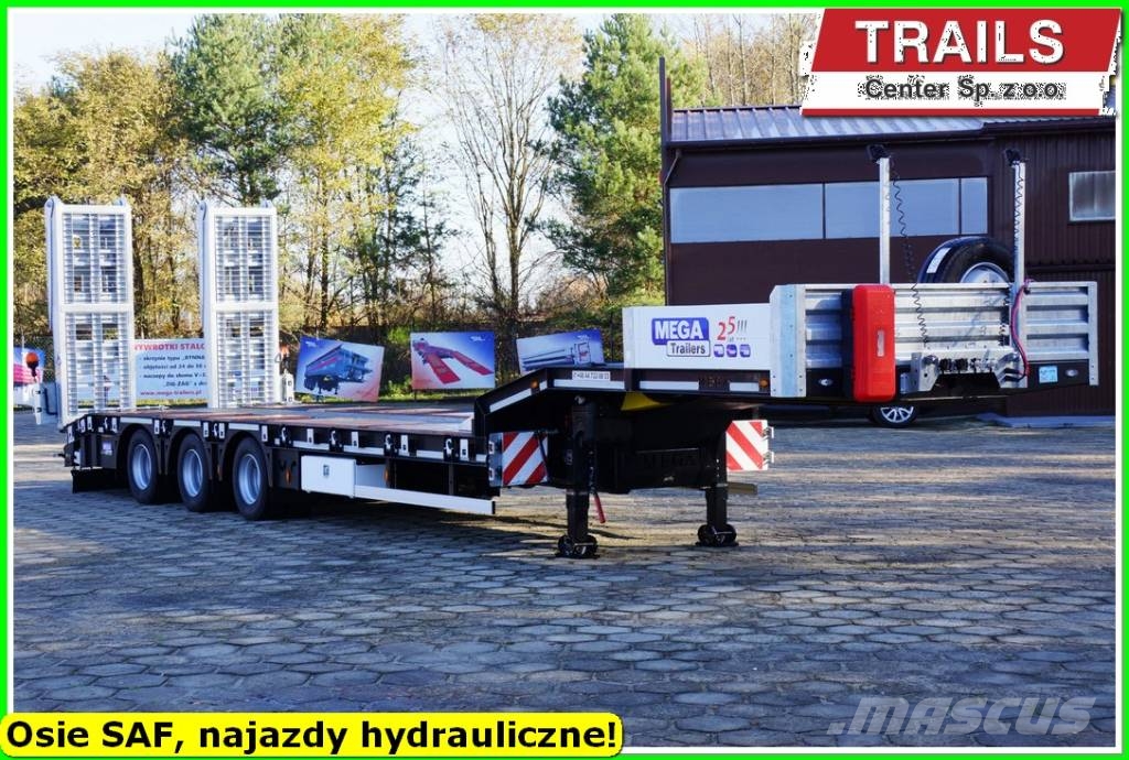Mega Lowbed 3 axle, DMC 54,0 T, hydraulic ramps, PTO Diepladers