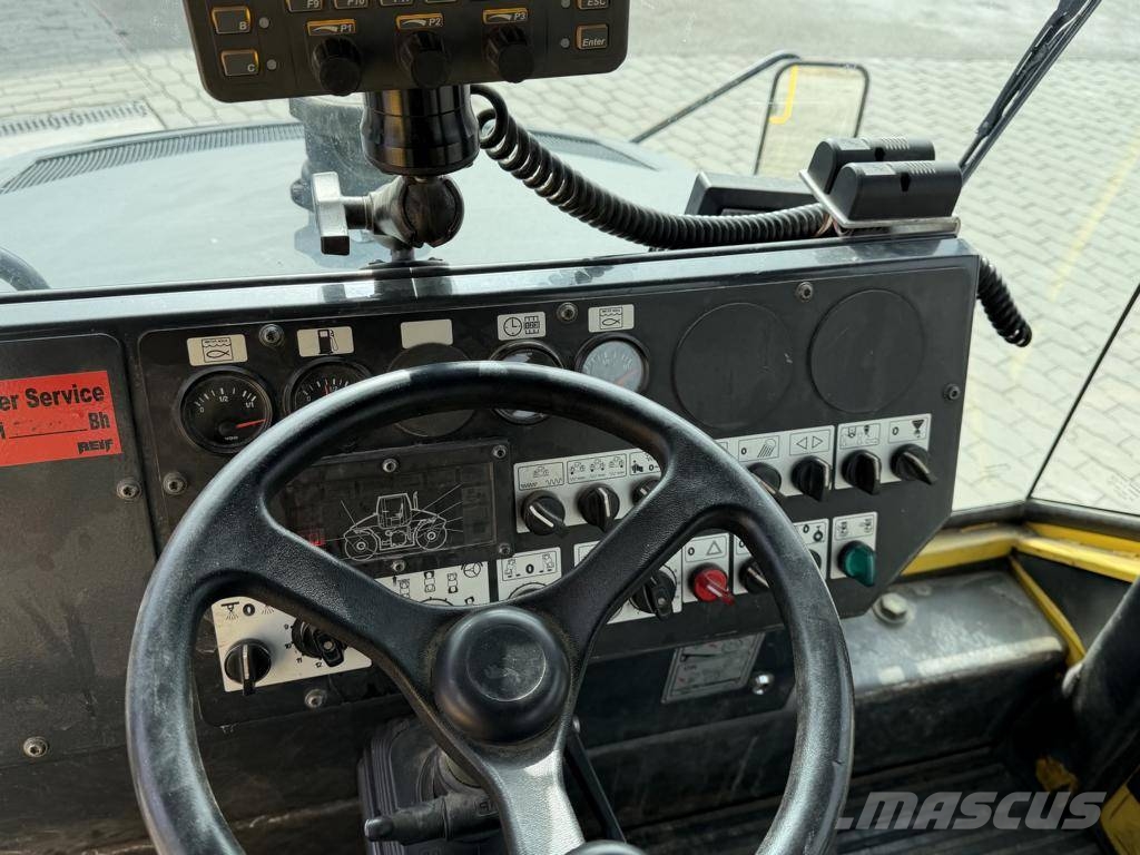 Bomag BW174 AD with BS180 Twin drum rollers