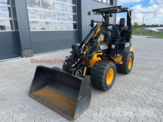 JCB 403 25PS Klappdach DEMO Kolové nakladače