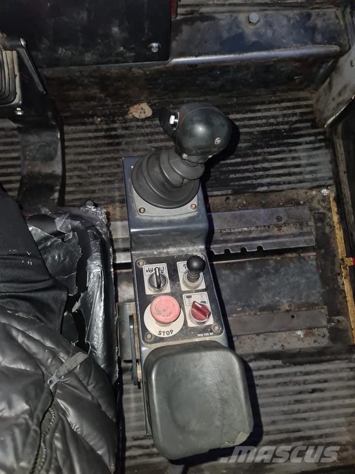Bomag BW 184 AD Tandemové válce