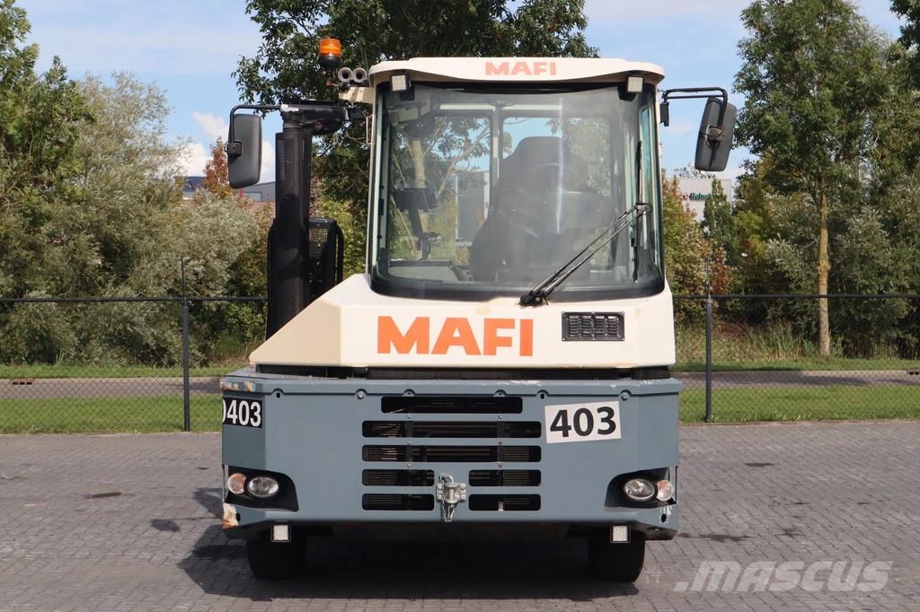 Mafi R332 | 4X4 | 32 TON | ROTATING SEAT Terminalni tegljači