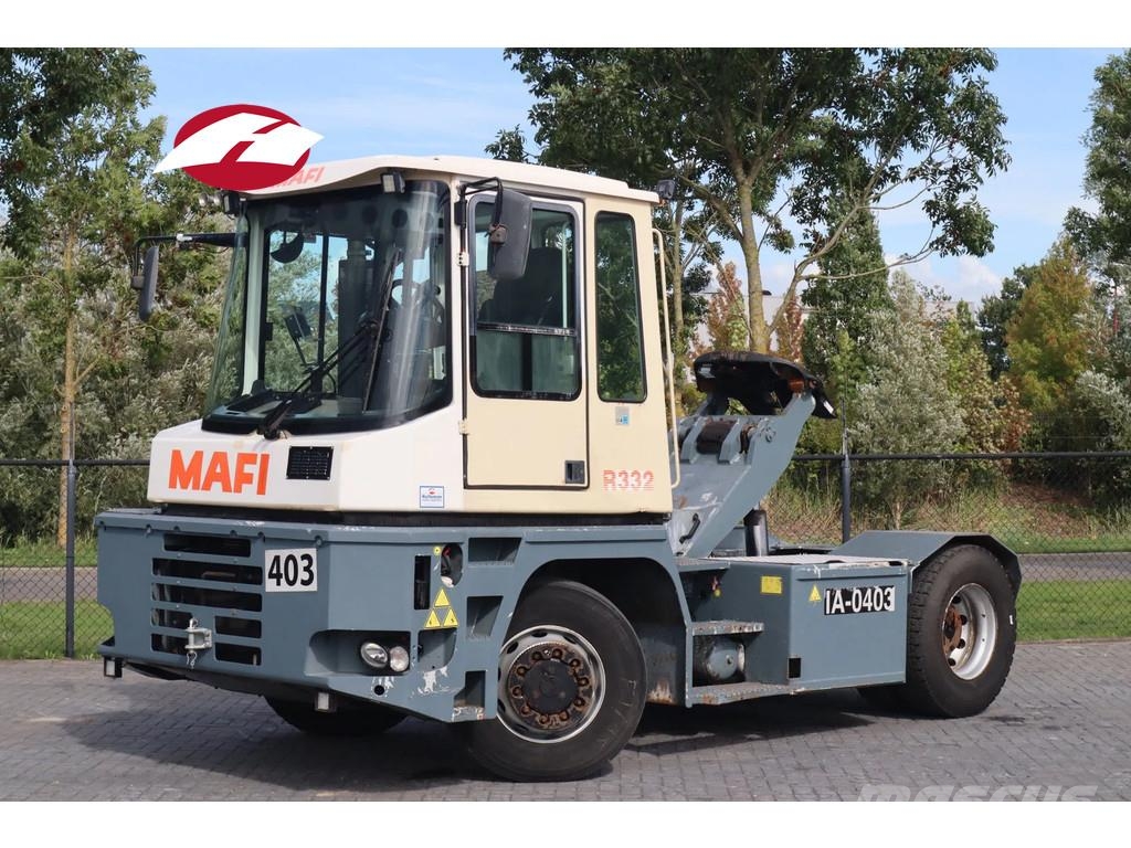 Mafi R332 | 4X4 | 32 TON | ROTATING SEAT Terminalni tegljači