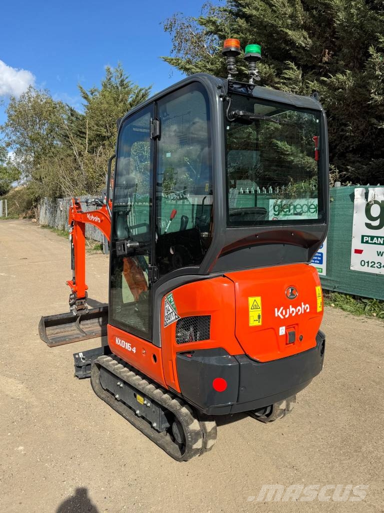 Kubota KX 016-4 ミニ油圧ショベル 7t以下（ミニユンボ・ミニディガー）