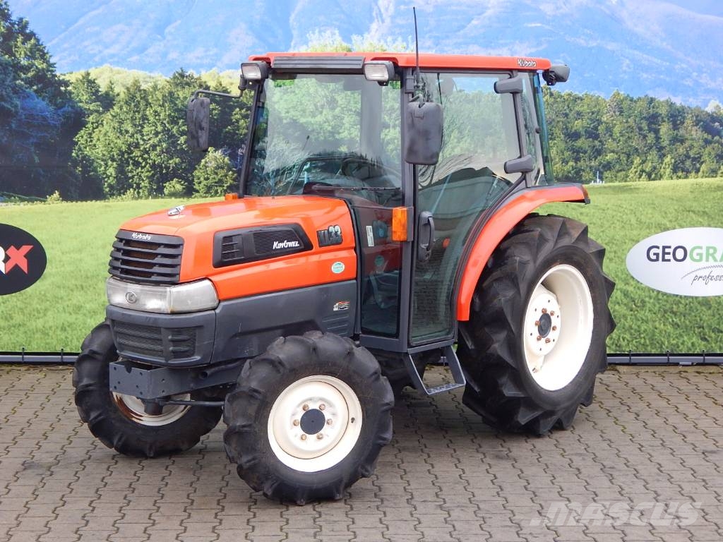 Kubota KL 33 Manji traktori