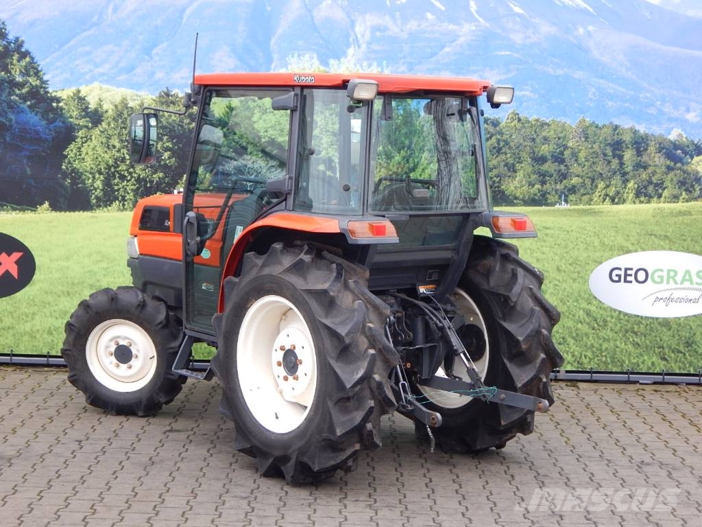 Kubota KL 33 Manji traktori