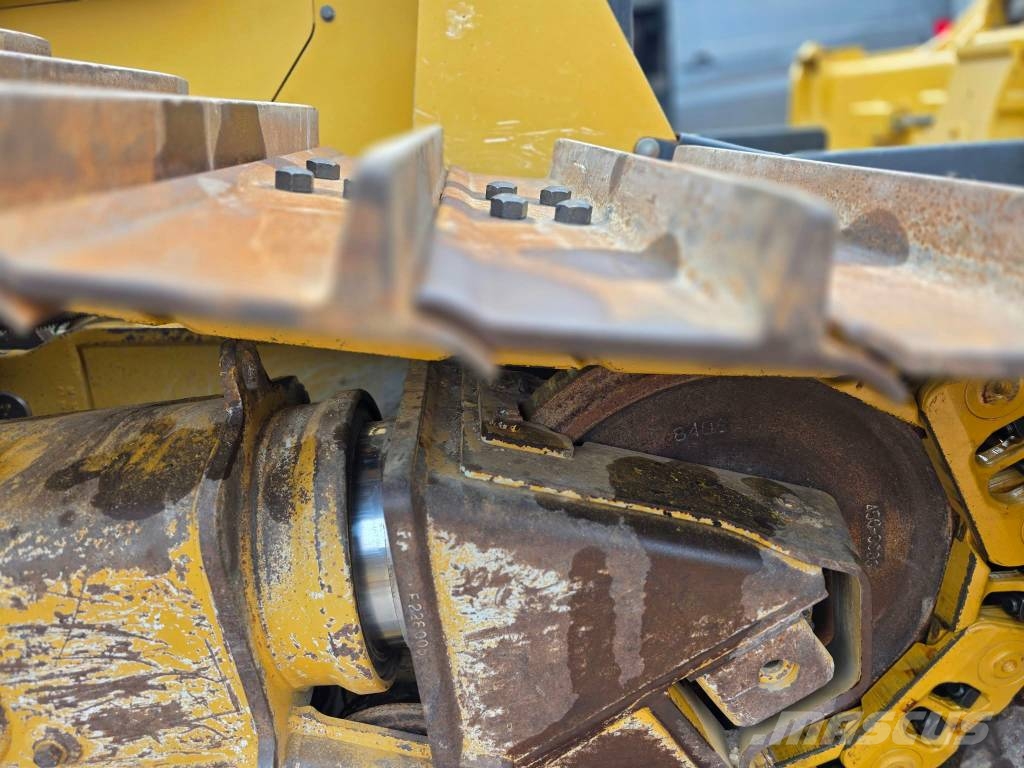 CAT D 5 LGP Bouteurs sur chenilles