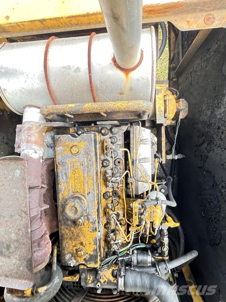 Komatsu PC 120-5 Crawler excavators
