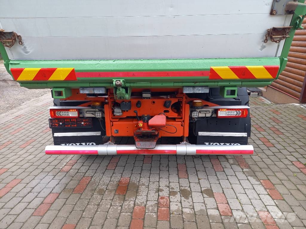 Volvo FH540, 8x4, RETARDER شاحنات قلابة