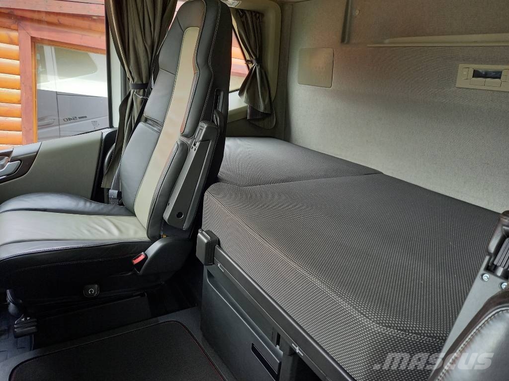 Volvo FH540, 8x4, RETARDER شاحنات قلابة