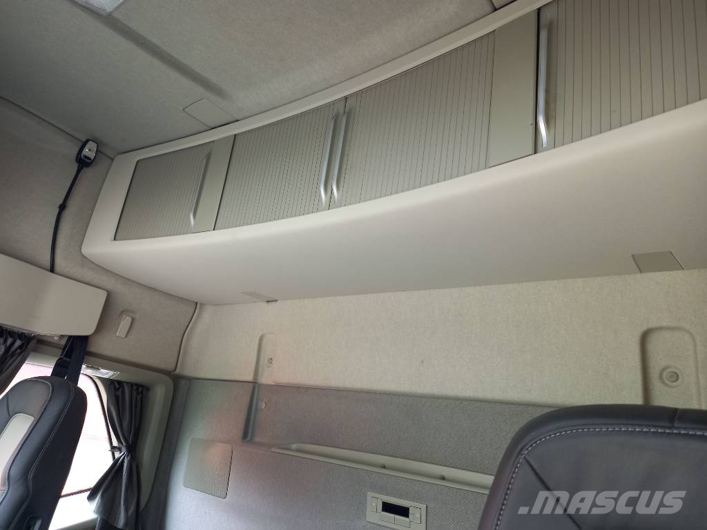 Volvo FH540, 8x4, RETARDER شاحنات قلابة