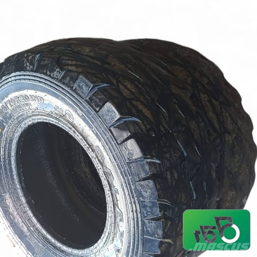 Galaxy Multi Tough Agricultural Tire 405/70 R20 (16/70R20 Ruedas