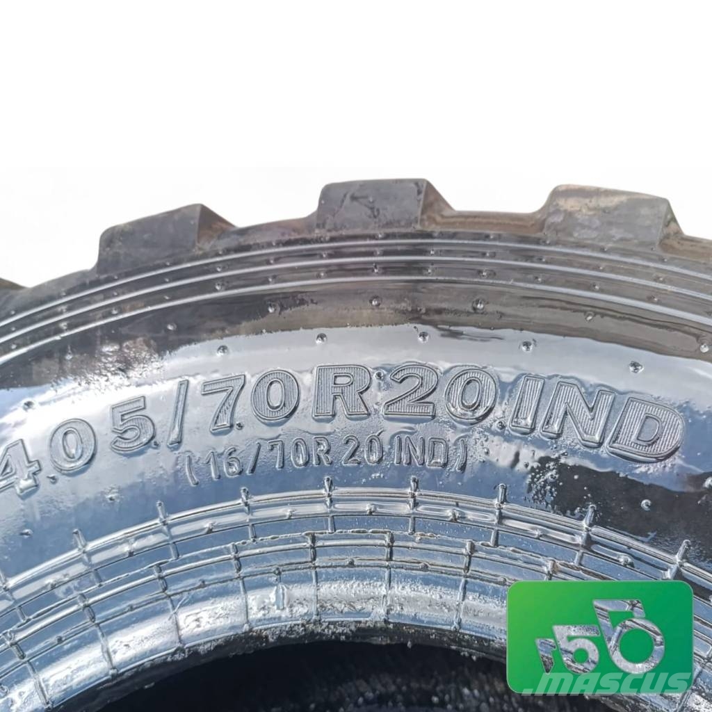 Galaxy Multi Tough Agricultural Tire 405/70 R20 (16/70R20 Ruedas