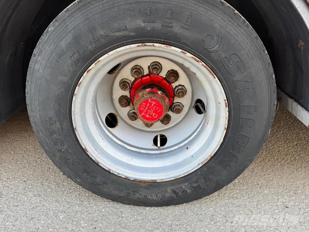 Kässbohrer 3 AXLE BPW TRUCKTRANSPORTER Autotreileri