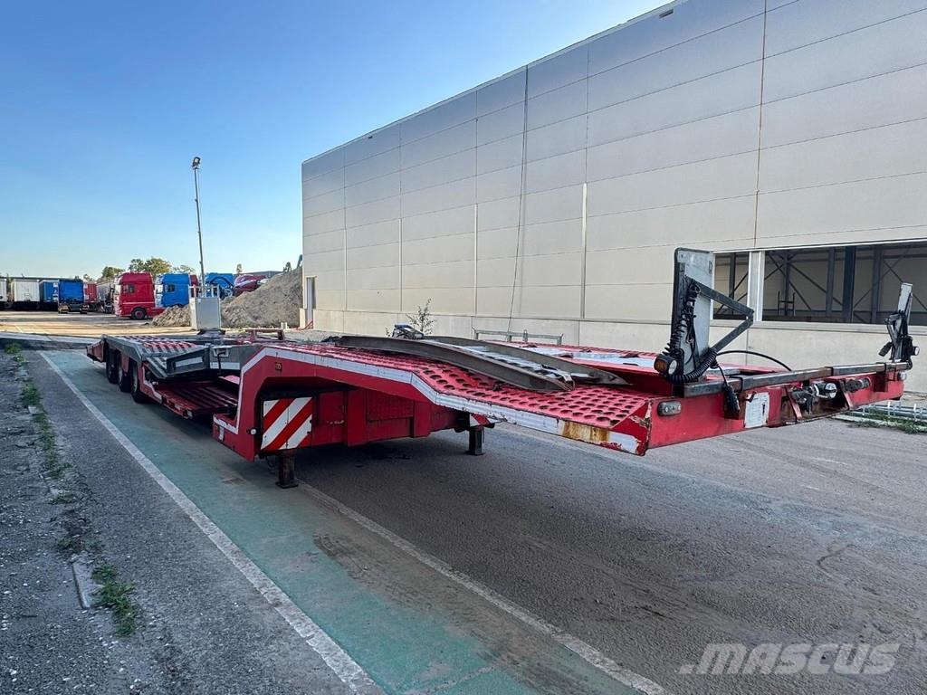 Kässbohrer 3 AXLE BPW TRUCKTRANSPORTER Autotreileri
