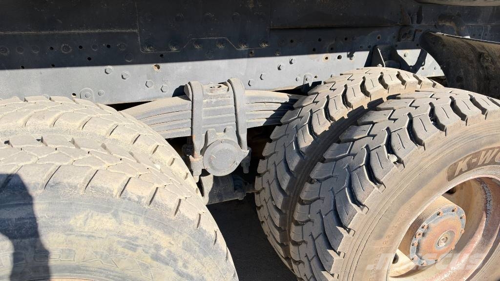 Mercedes-Benz ACTROS 3340 AK 6x6 Meiller tipper - big axle Tippbil