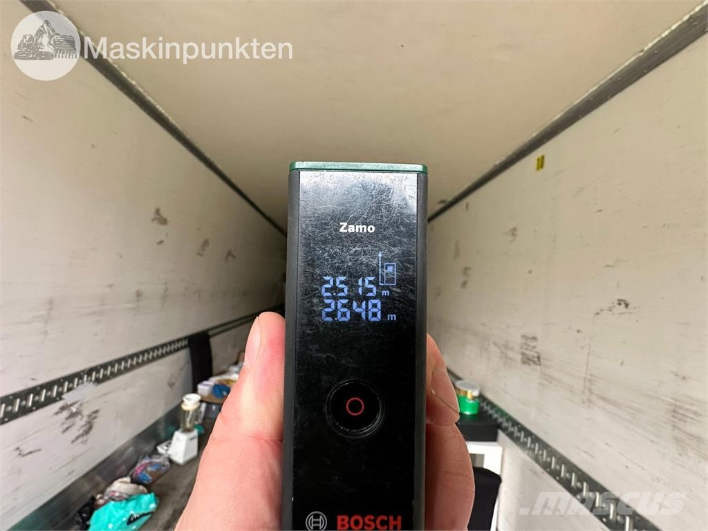 Krone Cool-Liner GFK Piekabes ar temperatūras kontroli