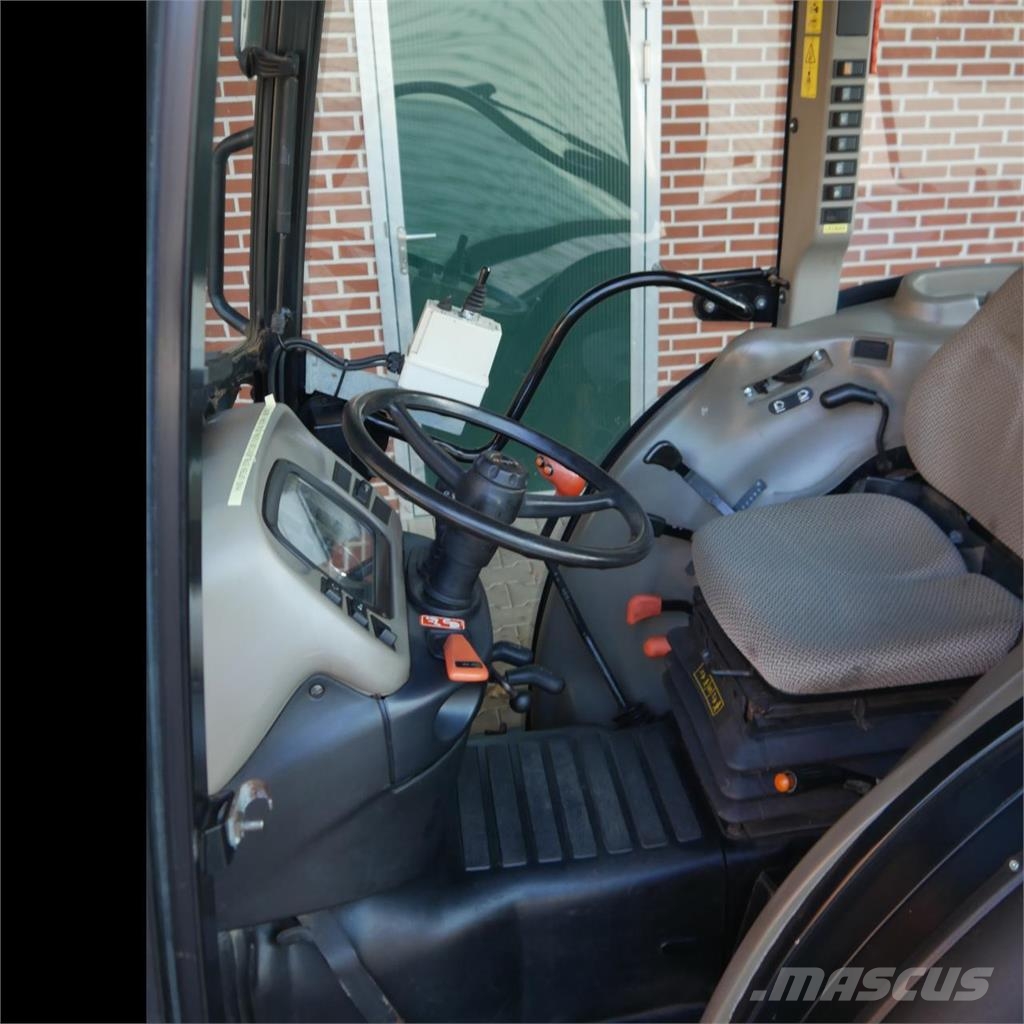 Case IH Quantum 75 N Traktorji