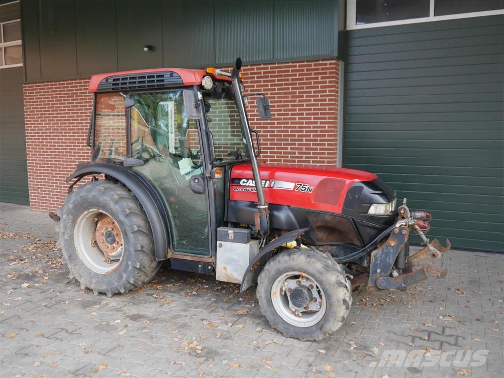 Case IH Quantum 75 N Traktorji