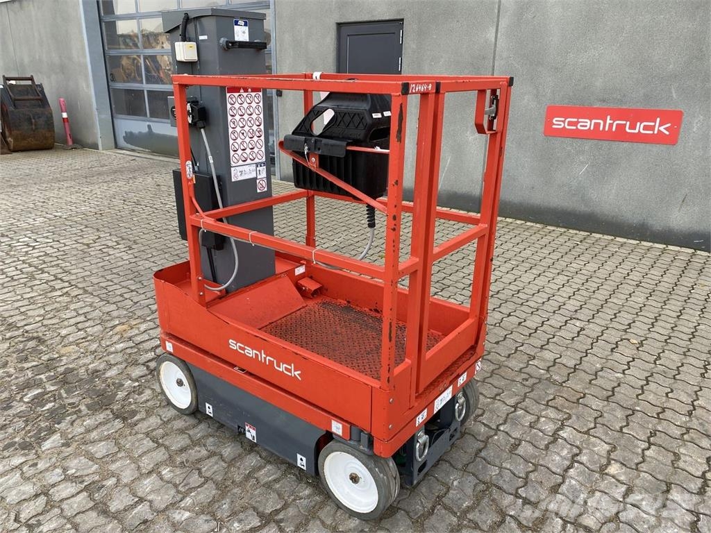 SkyJack SJ16 Vertikaalsed mast tõstukid