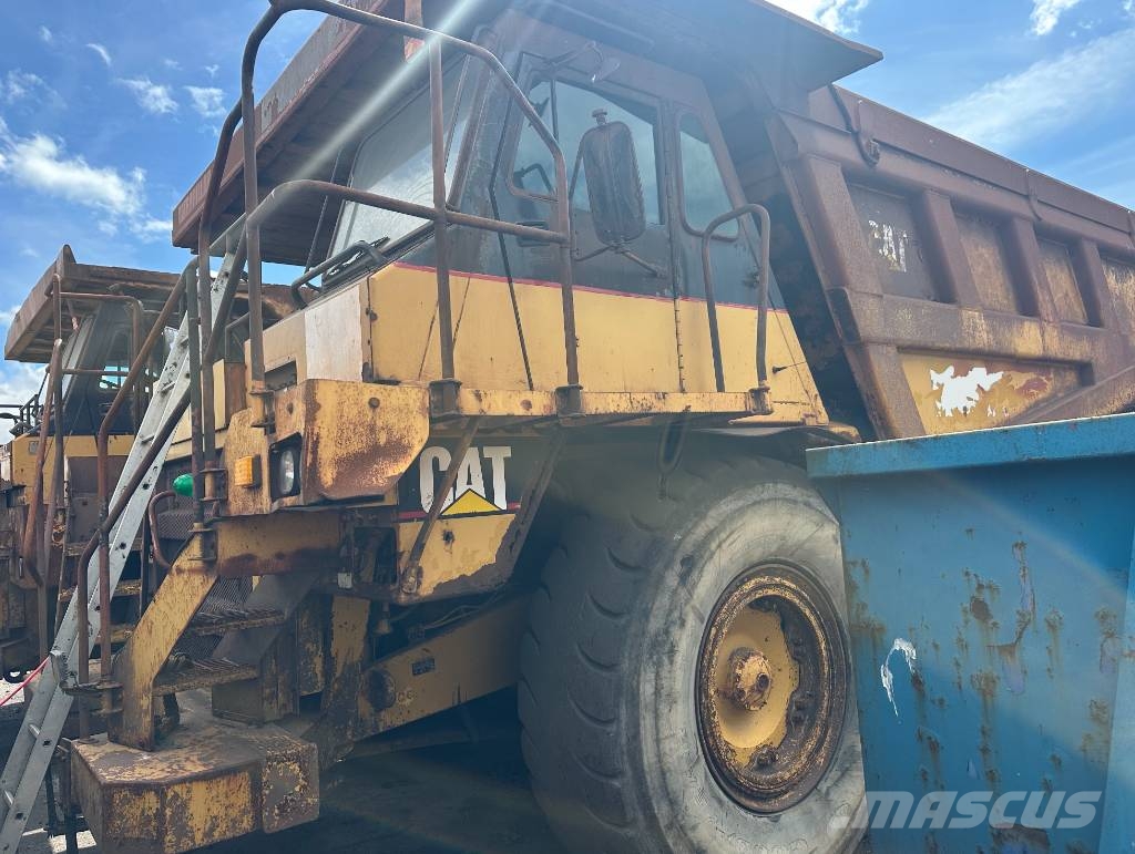 CAT 775 E Άκαμπτα Dumper με ανατρεπόμενο κάδο