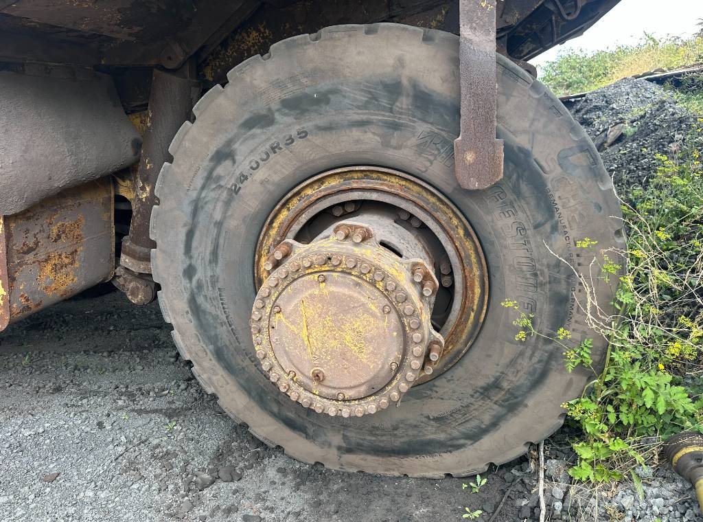CAT 775 E Άκαμπτα Dumper με ανατρεπόμενο κάδο