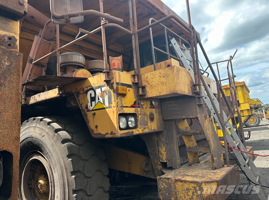CAT 775 E Άκαμπτα Dumper με ανατρεπόμενο κάδο
