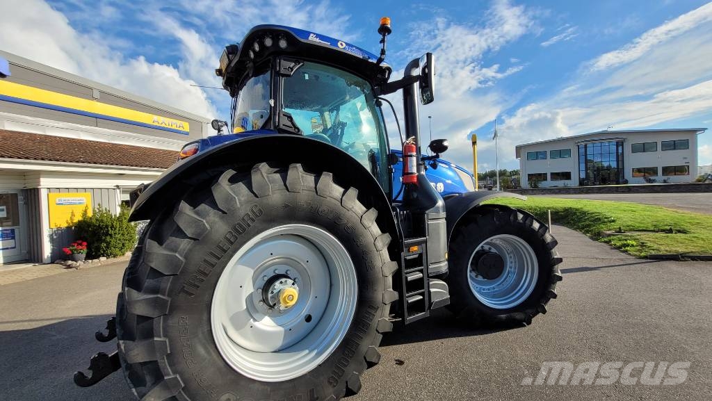 New Holland T7.315HD PLM Traktory