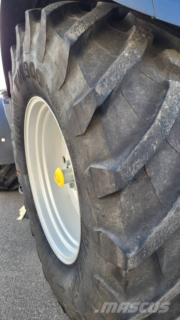 New Holland T7.315HD PLM Traktory