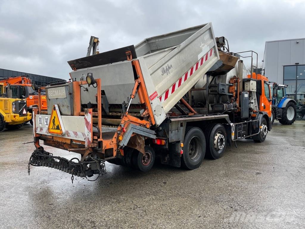Renault Premium 300 Secmair 4000 liter Bitumen / Emulsion Bitumen sprayers