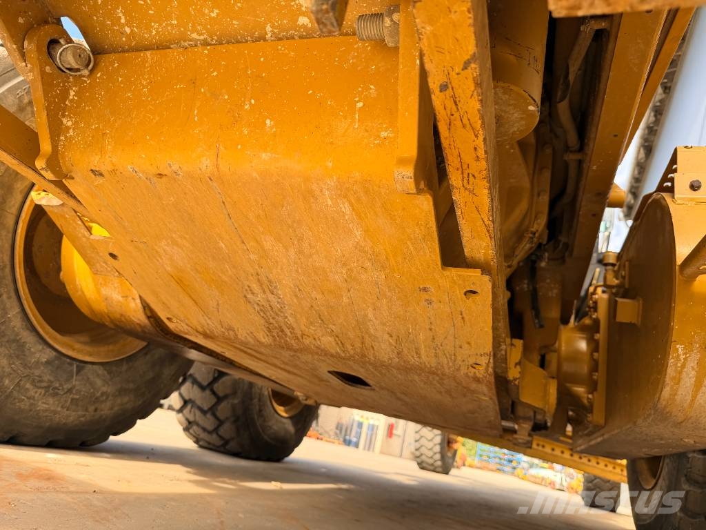 CAT 140M2 Grederji